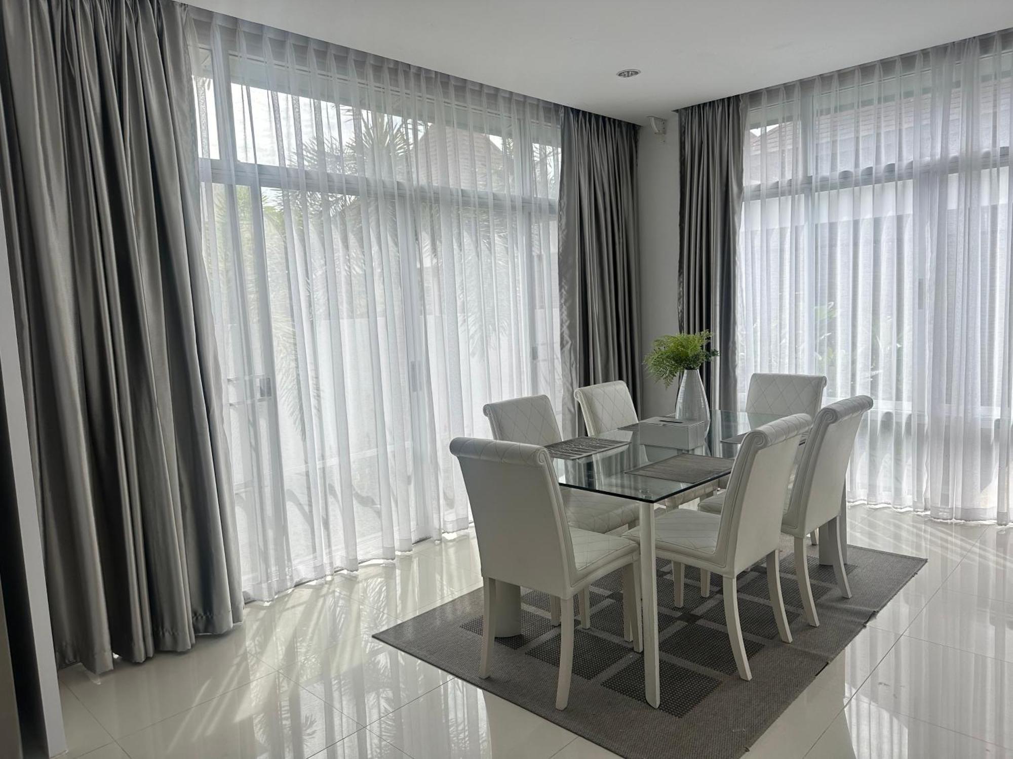 Holiday Pool Villa Praia de Jomtien Exterior foto