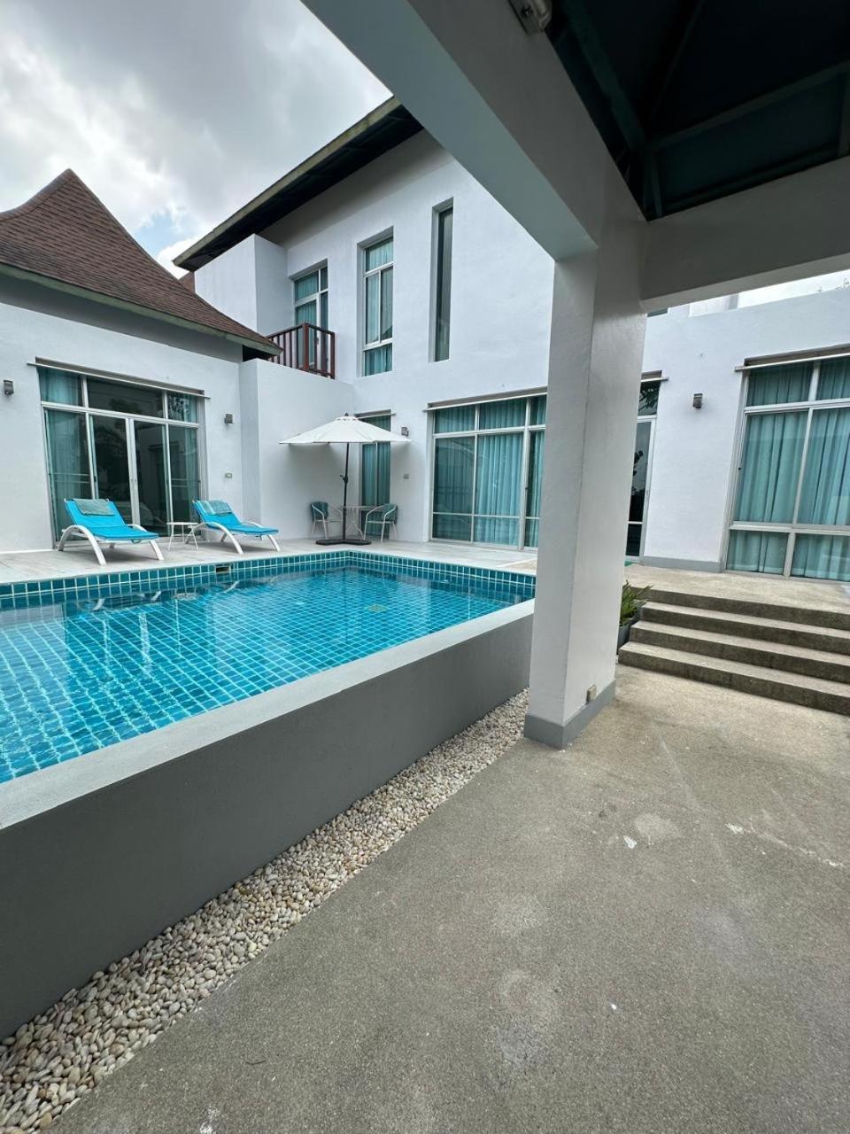 Holiday Pool Villa Praia de Jomtien Exterior foto