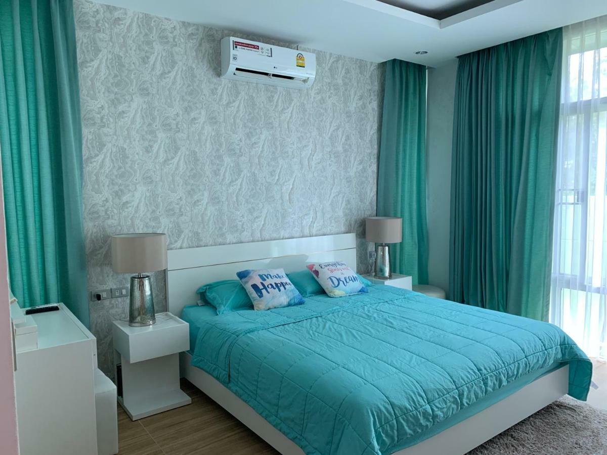 Holiday Pool Villa Praia de Jomtien Exterior foto